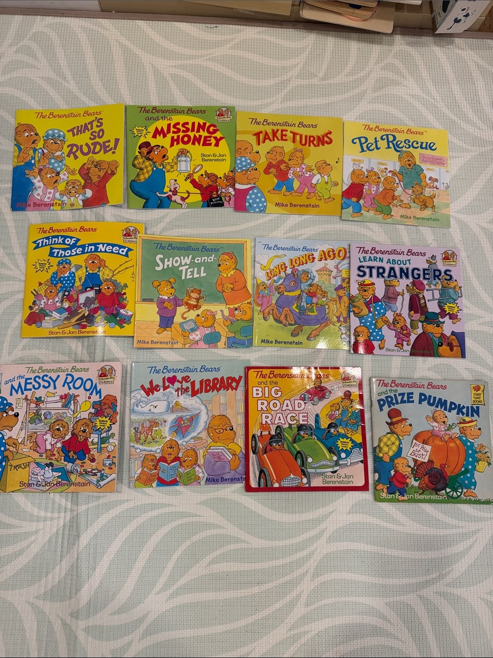 Kids Book Collection – Colorful Yellow Covers